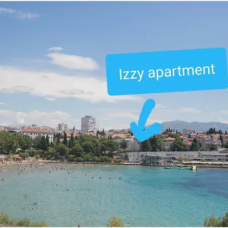 Izzy شقة